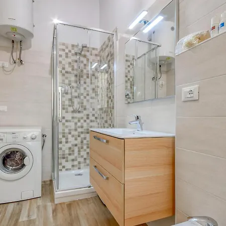 2 Bedroom Beautiful In Apartment Recco
