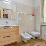 شقة 2 Bedroom Lovely In