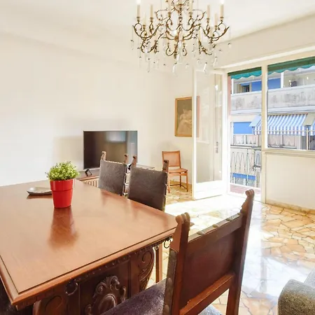 Gorgeous In With Wifi *