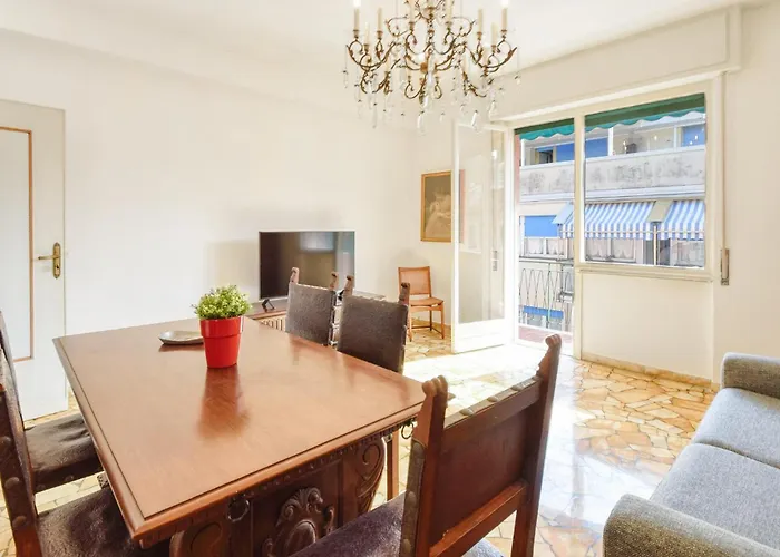 Gorgeous In With Wifi *